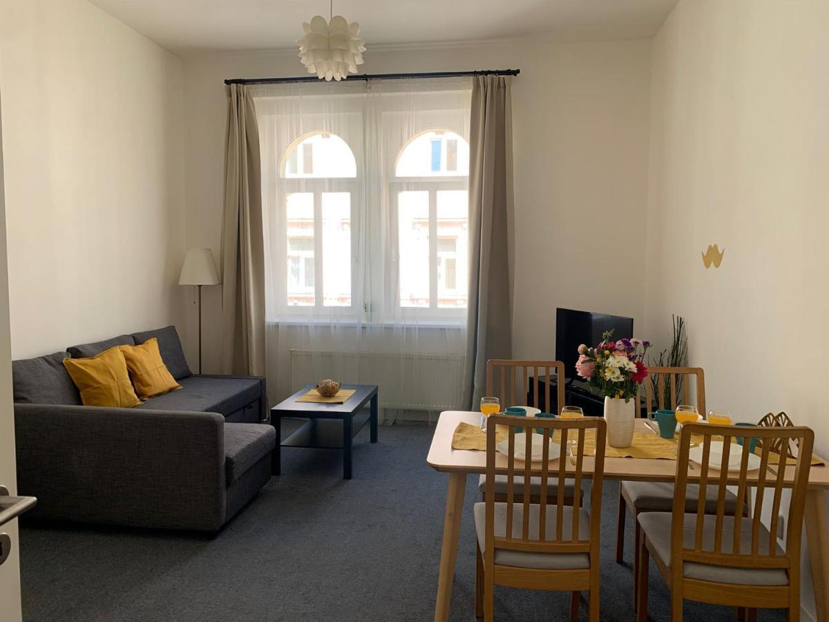 Little Tom Apartments Prag Eksteriør billede